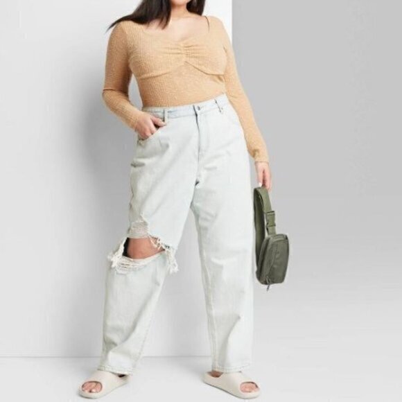 Wild Fable High-Rise Straight Dad Jeans womens size 6 light blue distressed - Picture 1 of 9